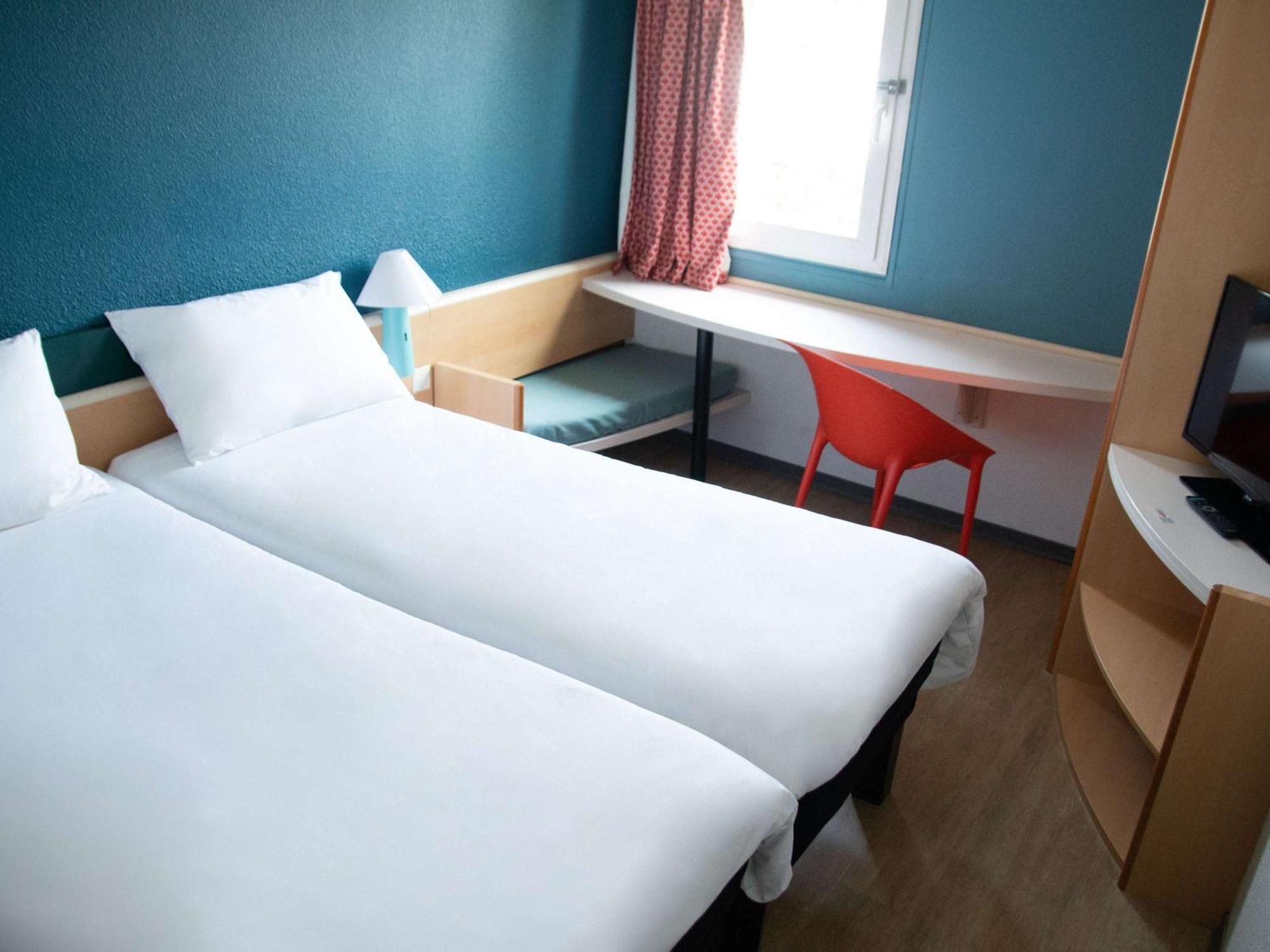 Hotel Ibis Narbonne Exteriör bild
