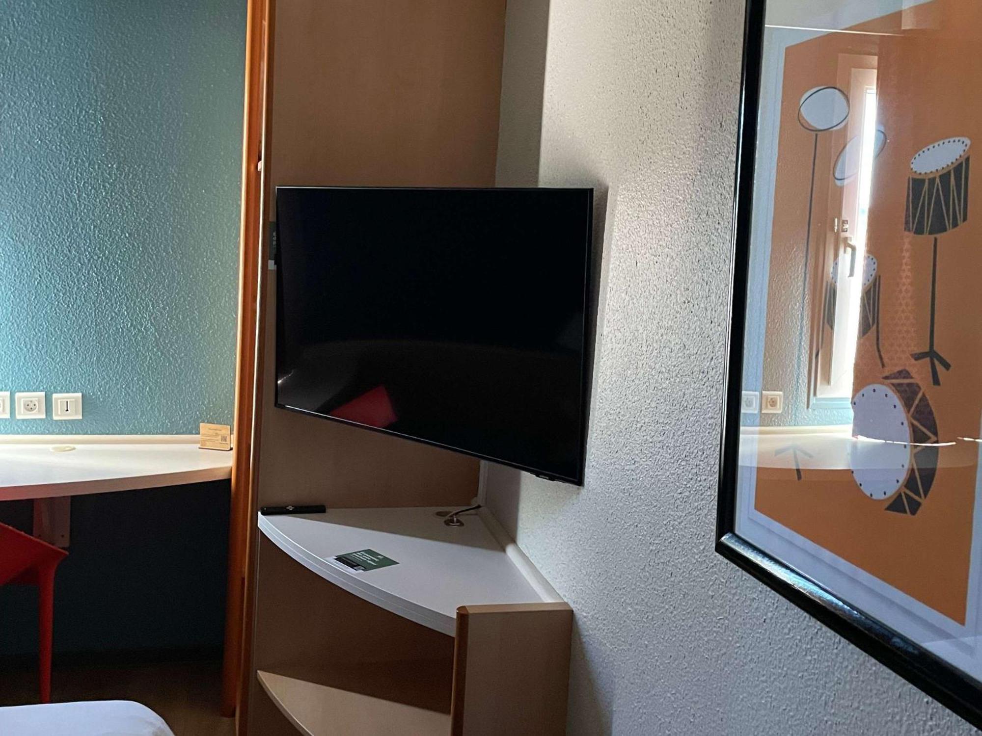 Hotel Ibis Narbonne Exteriör bild
